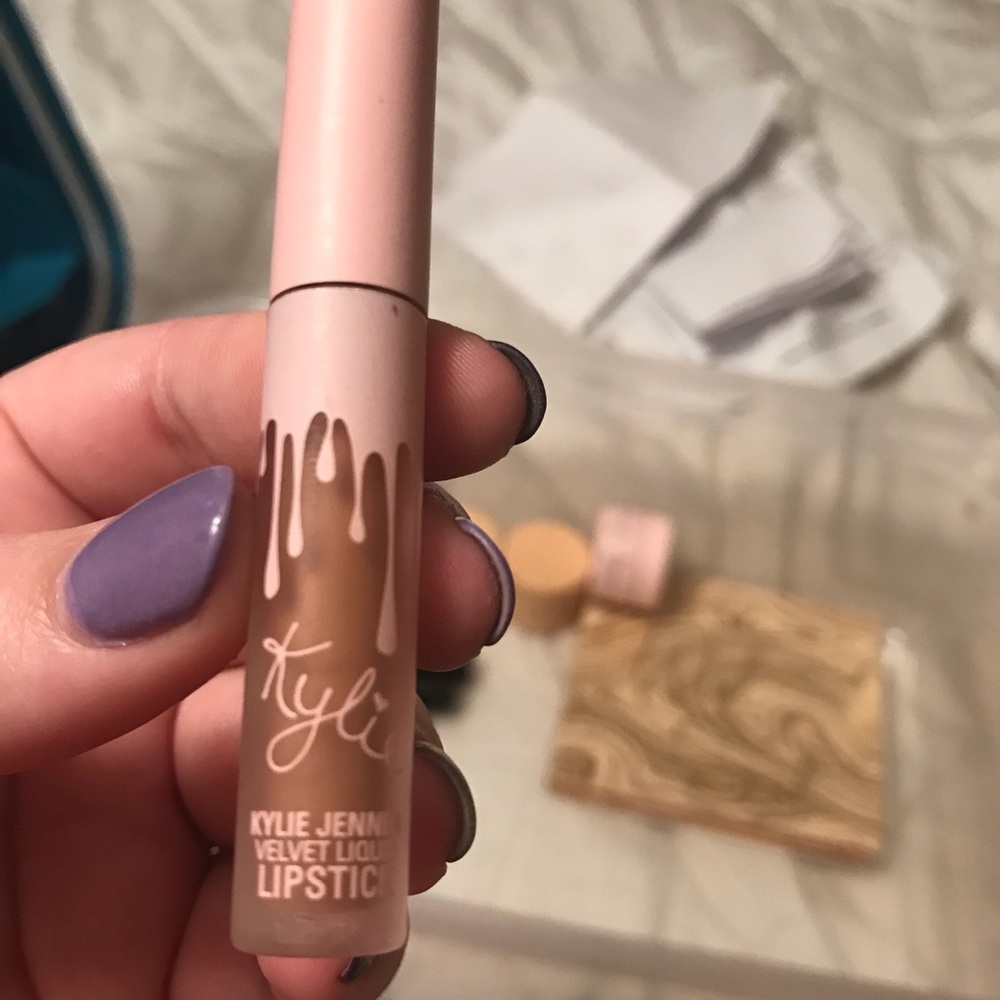 Kylie Cosmetics BDay Collection Mini Birthday Suit